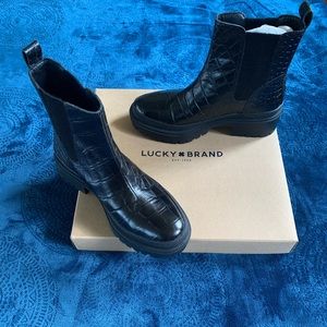 Lucky Brand Women’s Boots Size 6